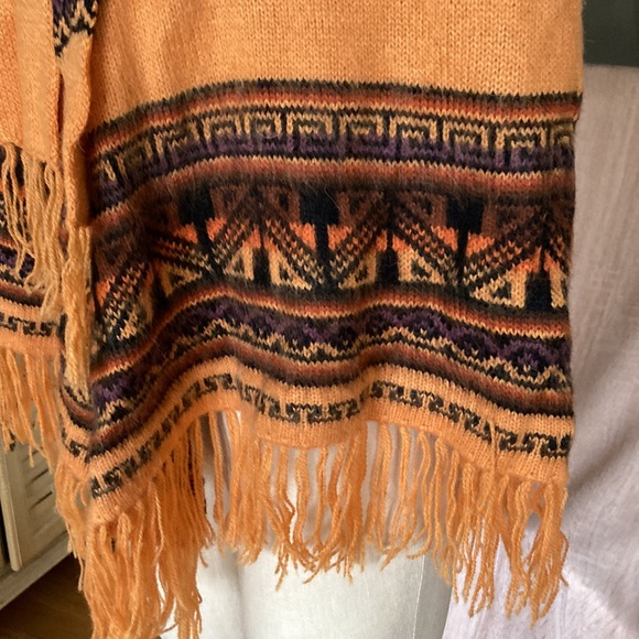 Wool cape, handmade, orange - Picture 3 of 3